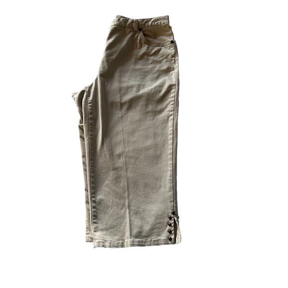 Hearts Of Palm Tan Capris Ladies Size 10 - Picture 9 of 15
